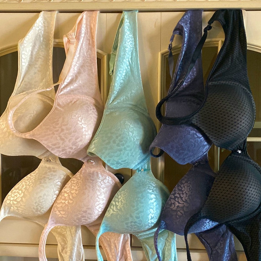 Maidenform bras, 36c, each sold separately